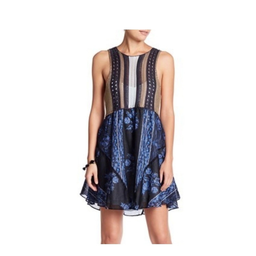 Free People Katies Mini Dress Womens Medium Blue Black Gold Crochet‎ Floral Boho